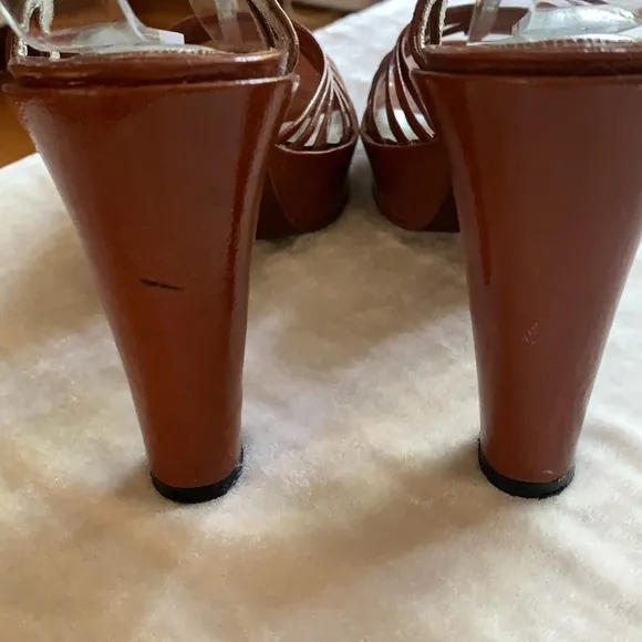 Free Lance Paris Patent Leather Strappy Platform Heel Sandals 37.5