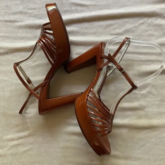 Free Lance Paris Patent Leather Strappy Platform Heel Sandals 37.5