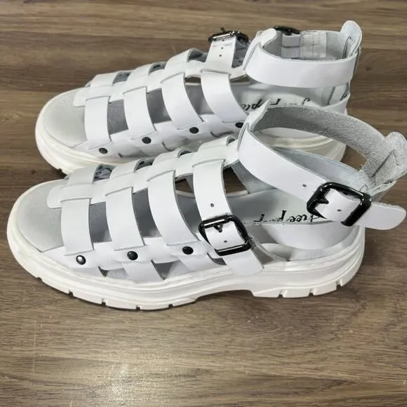 Free People  LIMITED EDITION Gia Gladiator Sandals Sz 38