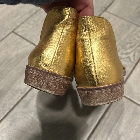 Free People Mont Blanc Asymmetrical Sandal Gold Size 38