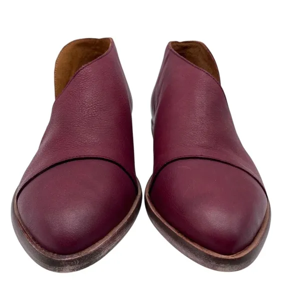 Free People Womens Shoes Royale Flats Sz 6.5 Red Leather Bootie Cut Out Colorful