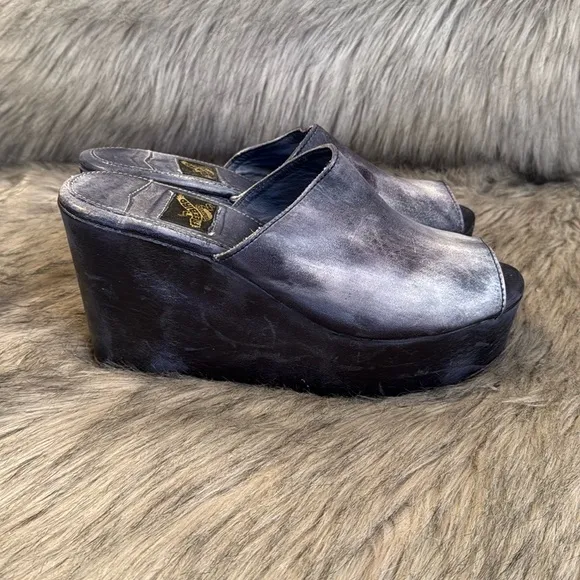 Freebird by Steven Kane Black Mules with Chunky Platform Size 11