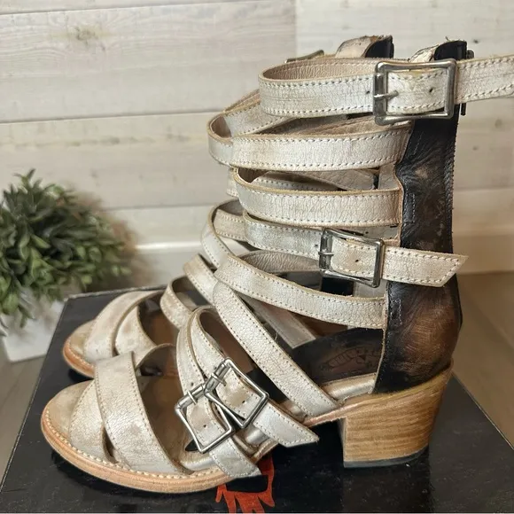 Freebird Cozumel White Multi Strappy Sandals  Size 9