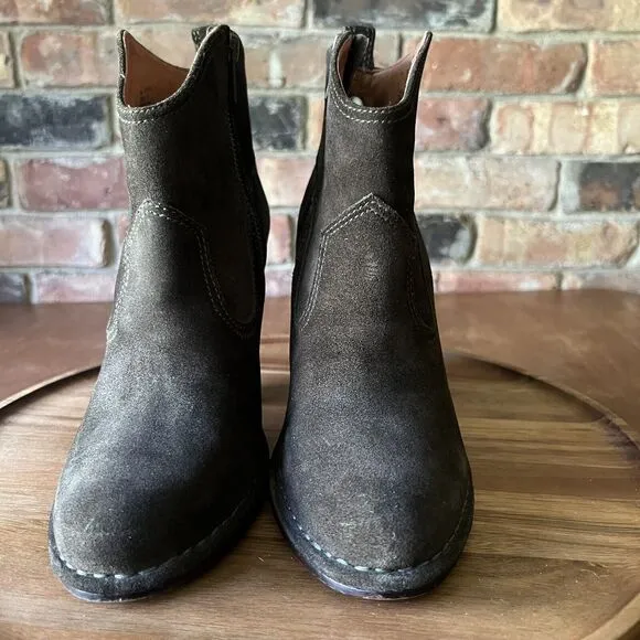 Frye Boots Womens 8.5M Madeline Short Bootie Brown Suede Zip Heel Western Shoe
