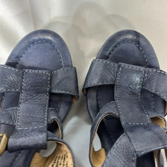 Frye leather slate blue Tamara bucket T buckle sandal heel shoes size 8.5