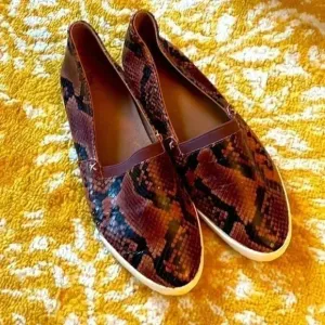 Frye snake skin rubber sole flats 8