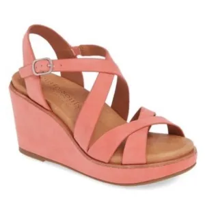 Gentle Souls Judi Wedge Heeled Sandals Platform Salmon Peach Fuzz 8.5 Arch