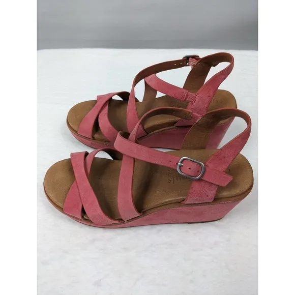 Gentle Souls Judi Wedge Heeled Sandals Platform Salmon Peach Fuzz 8.5 Arch