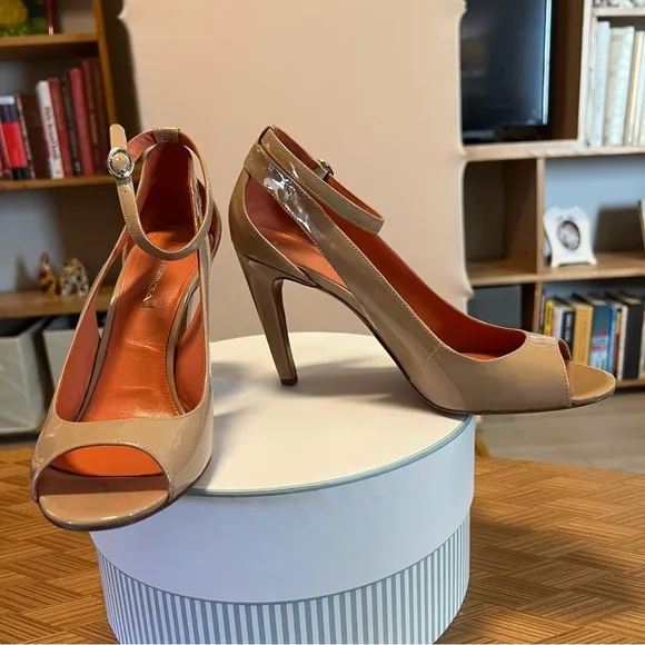 Genuine Leather Via Spiga Heels
