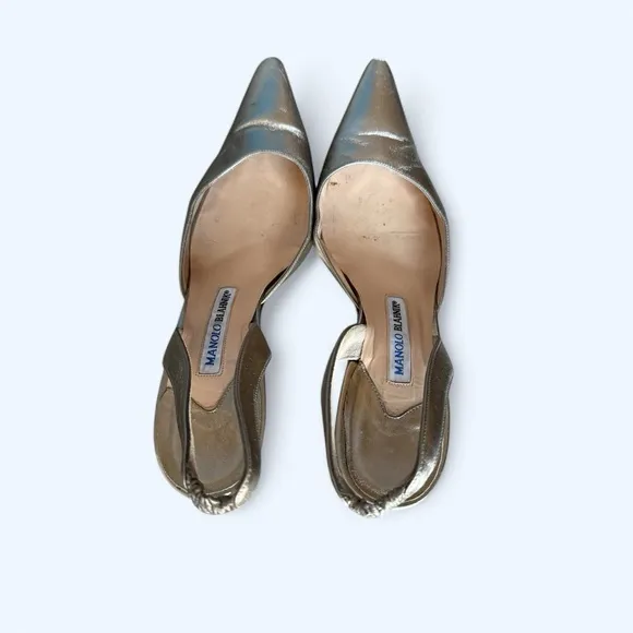 Gold Pointed Toe Manolo Blahnik Slingback Kitten Heel Shoes Size Euro 39.5 US 9