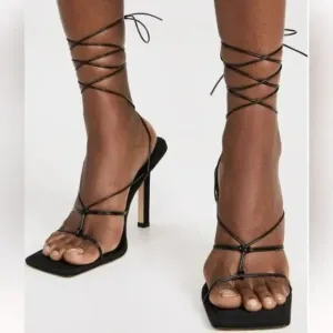 Good American Black Strappy Neoprene Ultra High Heel Womens Size 8.5 NIB