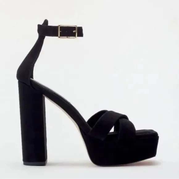 GOOD AMERICAN black suede platform sandals size 9, new in box