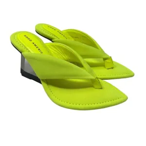 Good American Clear Wedge Sandals Size 5.5 Chartreuse GA077N-X