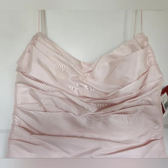 Gorgeous Pale Pink Prom Dress, Formal,  Spaghetti Straps, Size 8, Lined, NWT