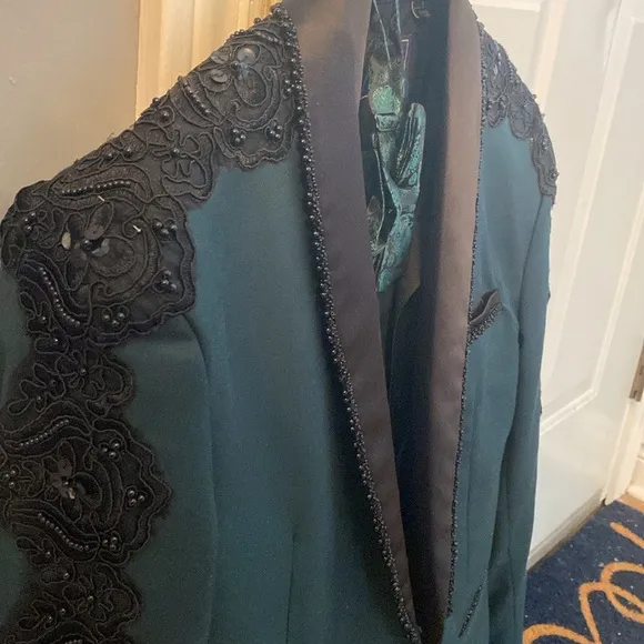 green and black detailed prom suit (SIZE LARGE)