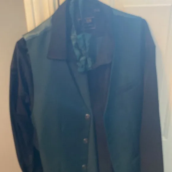 green and black prom suit (SIZE LARGE)