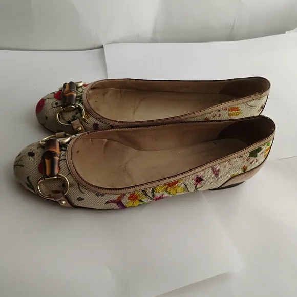 GUCCI Floral Canvas Flats Bamboo Horsebit Sz 7