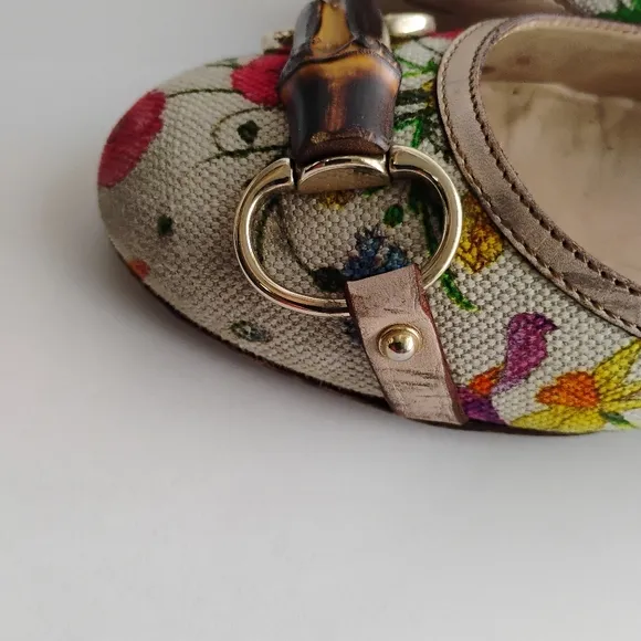 GUCCI Floral Canvas Flats Bamboo Horsebit Sz 7