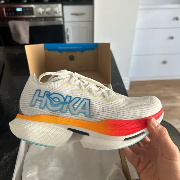 Hoka Cielo x 1  brand NEW