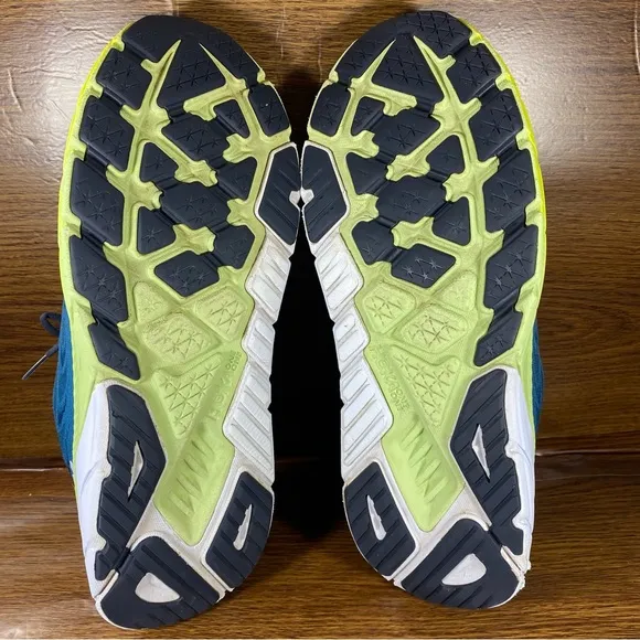 Hoka Mens shoe Size 13