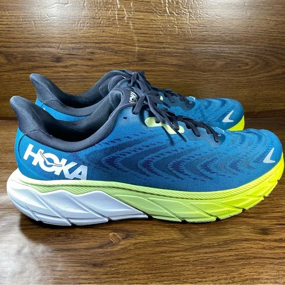 Hoka Mens shoe Size 13