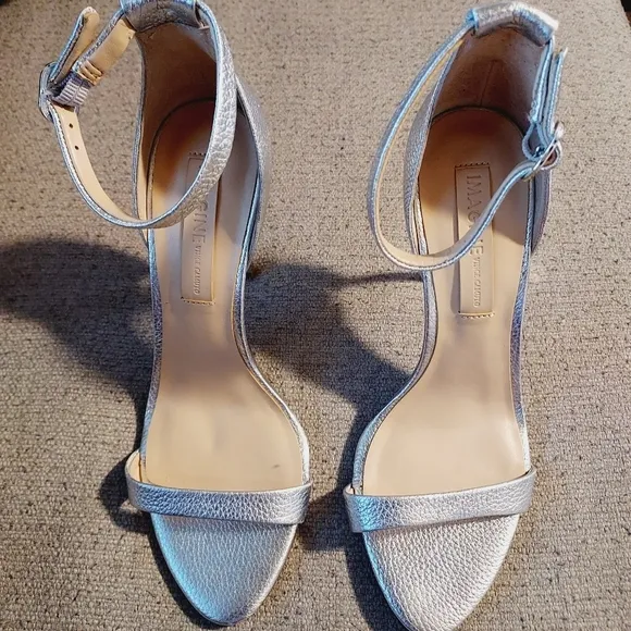 Imagine Vince Camuto Restin Leather Silver Strappy Heels Sz 7
