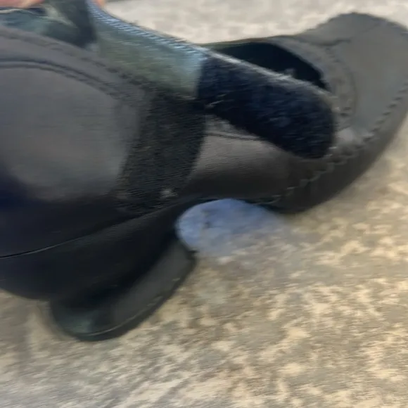 Indigo by Clarks Mary Jane Brown Leather Square Toe Curved Heel