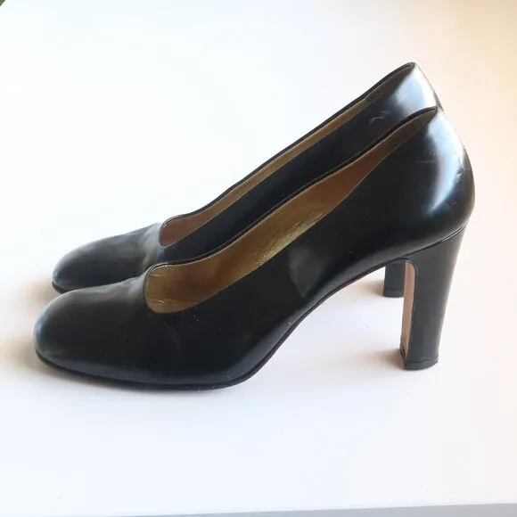 Isaac Mizrahi Black Leather Square Toe Slip-on Pumps / Heels / Shoes Size 8