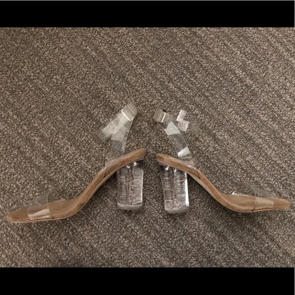 Jeffrey Campbell Twelve clear heel