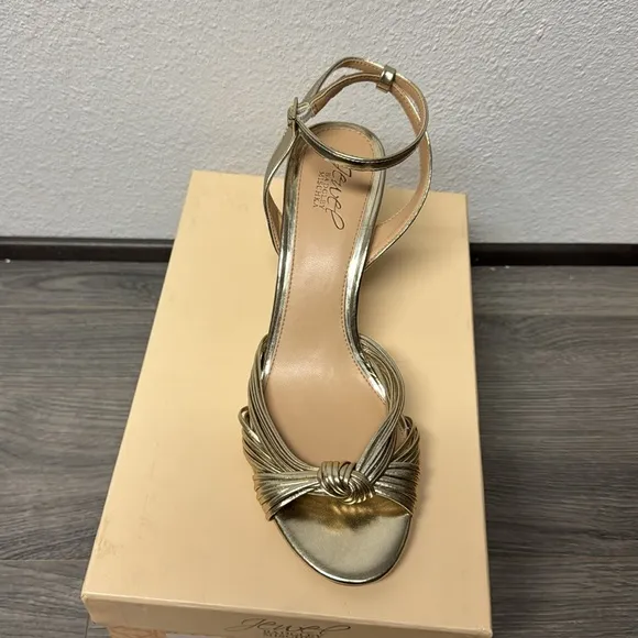 Jewel Badgley Mischka Women's Christen Knot Detail Block Heel Evening Sandals