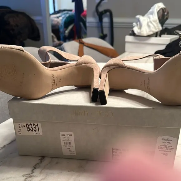Jimmy Choo Tan Women's Ankle Strap Shoes never worn