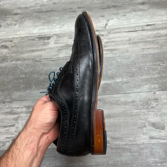 Johnston &amp; Murphy Black Wingtip Derbys 12 M
