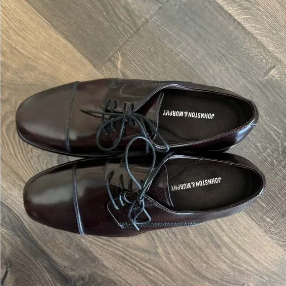 Johnston &amp; Murphy Men's Brown Leather Dress Shoes, size 10M, basically new