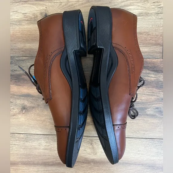 Johnston &amp; Murphy XC4 cap toe cognac waterproof dress shoes size 10:5 office