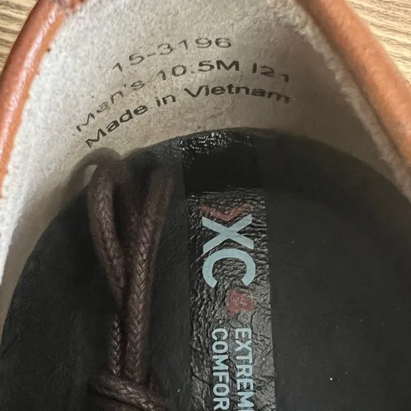 Johnston &amp; Murphy XC4 cap toe cognac waterproof dress shoes size 10:5 office