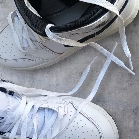 Jordan 1 Mid Reverse Panda White Black Sneakers Shoes Men's Size 7 Women's 8.5