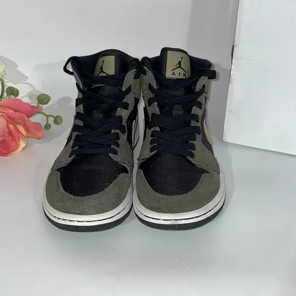 Jordan 1 Military Olive 9