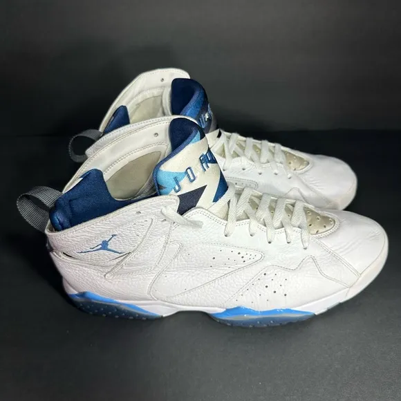 Jordan Men's White and Blue Sneakers size 14 pre owned good condition