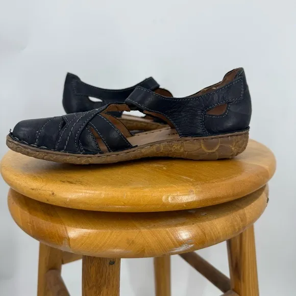 Josef Seibel Rosalie 29 Women's Black Leather Mary Jane shoe 38/7-7.5