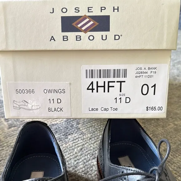 Joseph Abboud Black Oxford Dress Shoes with Broguing