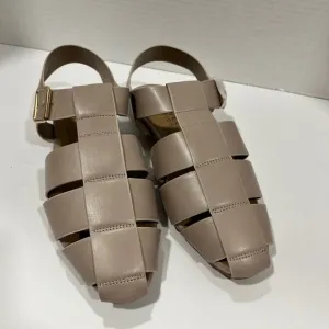 Journee Collection Womens Cailinna Ankle Strap Flat Sandals. 7.5M