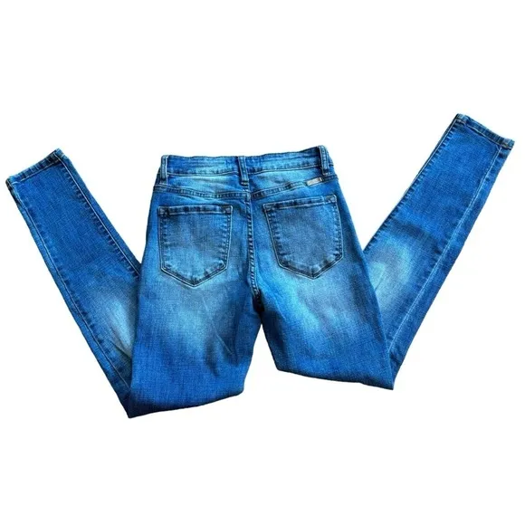 KanCan Distressed Blue Skinny Jeans Distressed Denim Women’s 26 Cotton Feminine