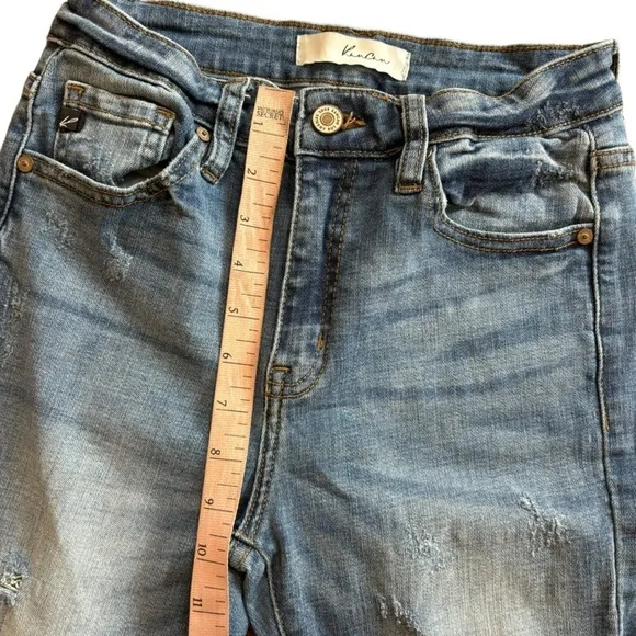 KanCan Distressed Blue Skinny Jeans Distressed Denim Women’s 26 Cotton Feminine