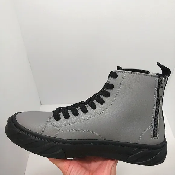 Karl Lagerfeld‎ Leather Double Zip Hi Top Sneakers, NEW, Size 9|EUR 42