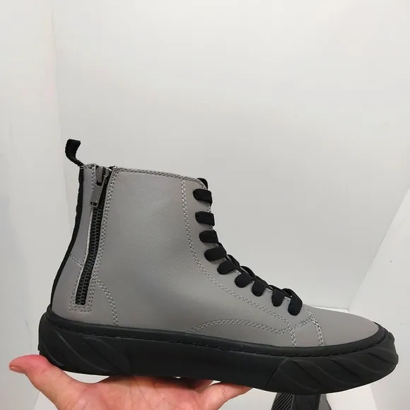 Karl Lagerfeld‎ Leather Double Zip Hi Top Sneakers, NEW, Size 9|EUR 42