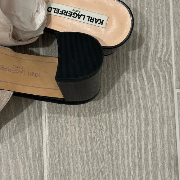 Karl Lagerfeld Women's Black and Tan Mules