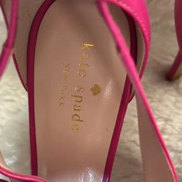 Kate Spade Imelda Zip Back Pink Fuschia Bow High Heel Size 8 1/2