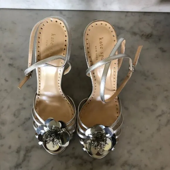 KATE SPADE Silver Flower Toe Cross Ankle Sandal/Heels 7B