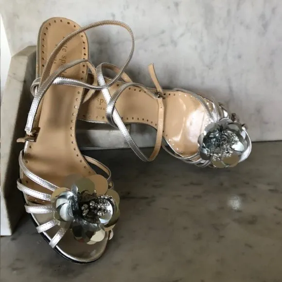 KATE SPADE Silver Flower Toe Cross Ankle Sandal/Heels 7B