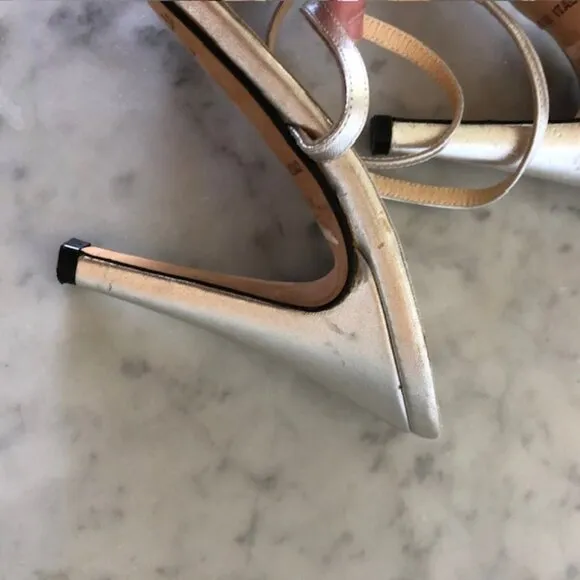 KATE SPADE Silver Flower Toe Cross Ankle Sandal/Heels 7B
